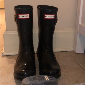 rain boots & boot shine